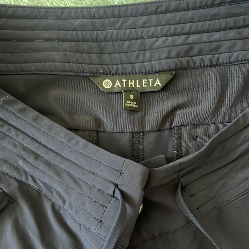 Athleta Brand navy nylon quick dry shorts, size 8 Regular.